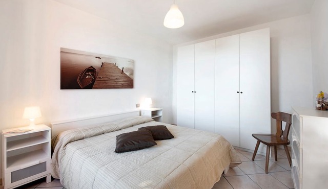 Apartment "Trilocale in Villa Vista Mare Apt 3" with Sea View