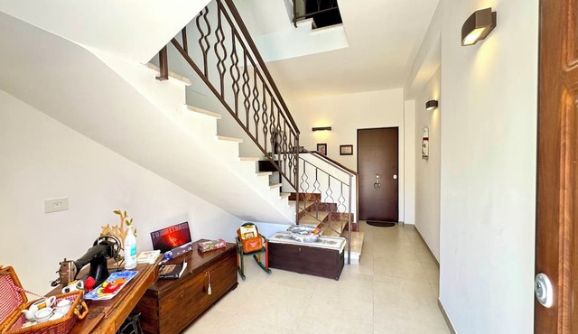BEAUTIFUL apartment A FEW STEPS from the sea!