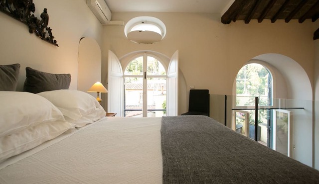 Your Prestigious Penthouse at the Spanish Steps