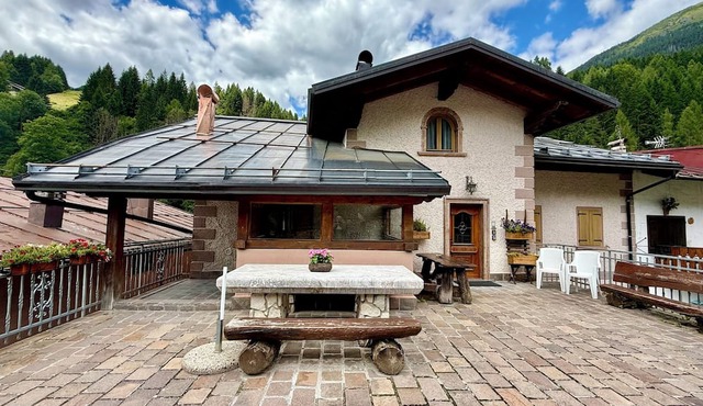 Dolomiti Cadore Home, in the heart of the Cadore Dolomites, 5 minutes from Sappada