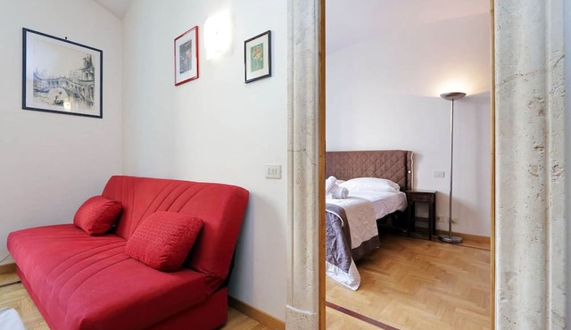 Apartment in Rome with 1 bedrooms sleeps 3